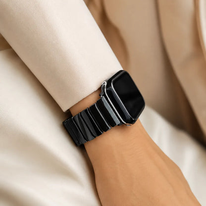 Apple Watch Ceramic Band Sleek Modern Link Design black preview