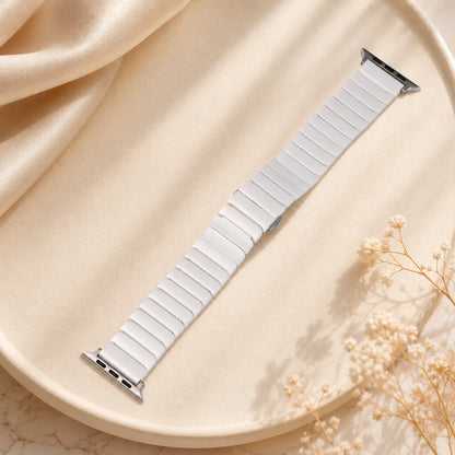 Apple Watch Ceramic Band Sleek Modern Link Design white