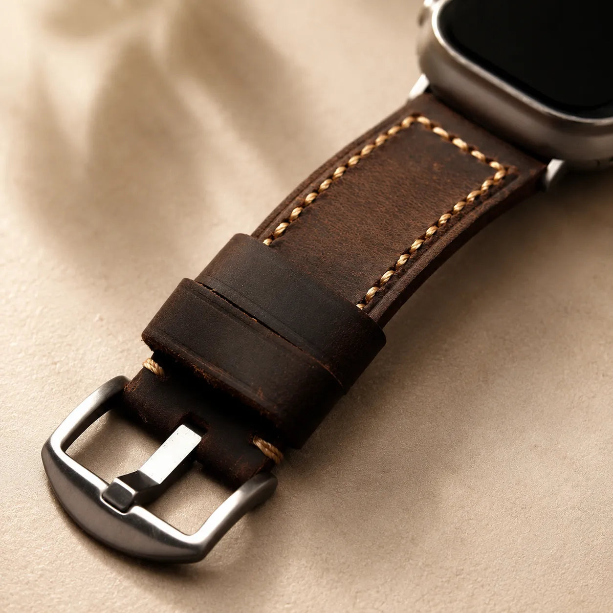 Handcrafted Vintage Leather Strap Classic clasp