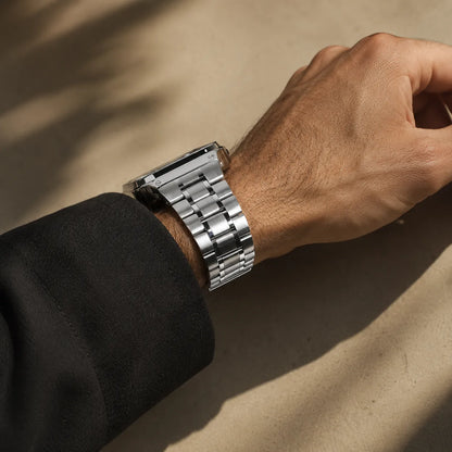 Luxury Apple Watch Band and Case outfit