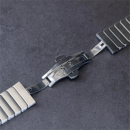 Slinky Stainless Steel Link Apple Watch Band - Silver