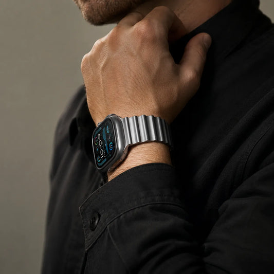 Ocean-Style Magnetic Steel Band for Apple Watch Natural outfit