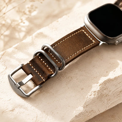 Premium Men’s Leather Apple Watch Band clasp