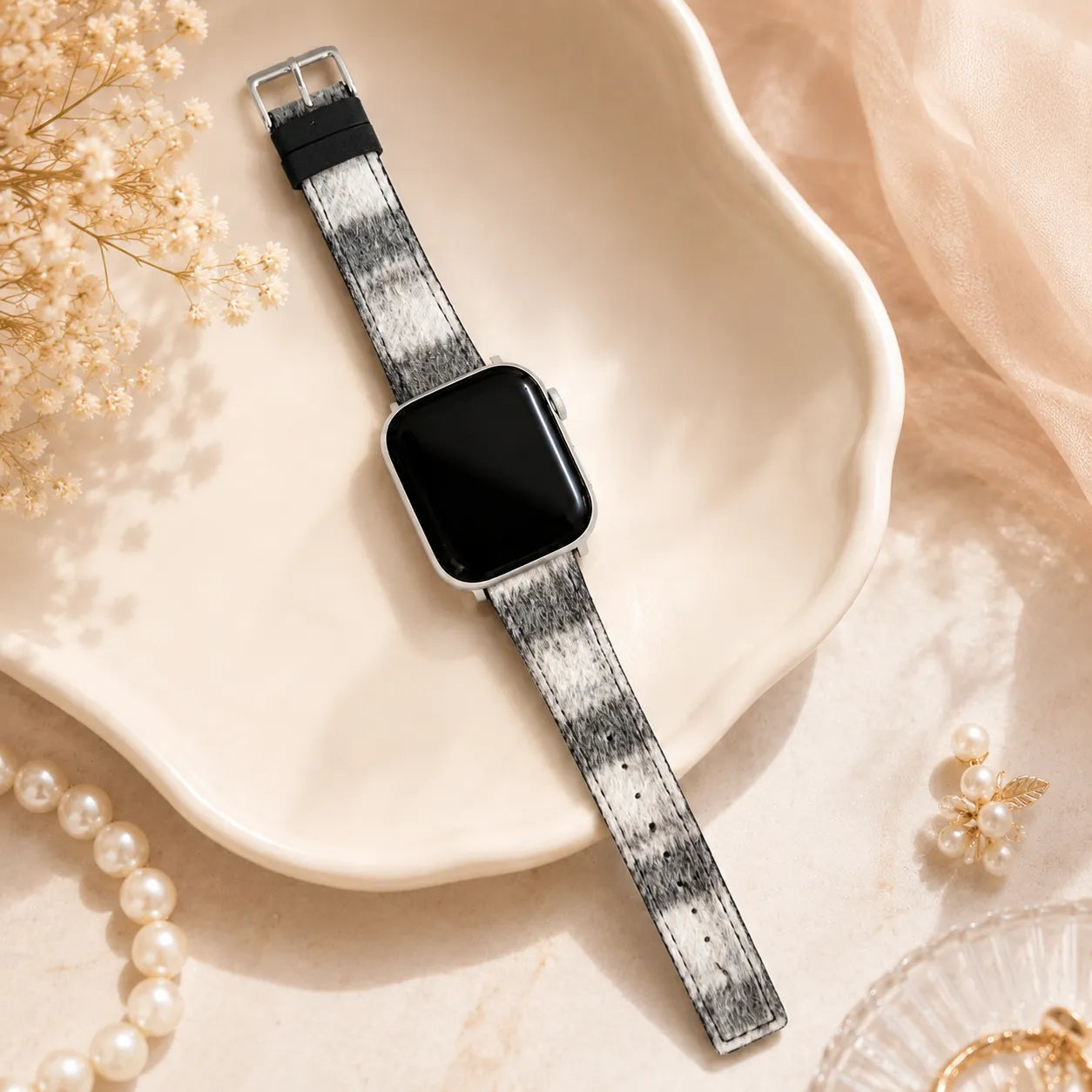 Tartan Apple Watch Band gray