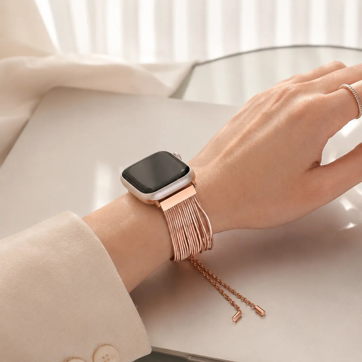 Tassel Chain Stainless Steel Apple Watch Band rose gold preview