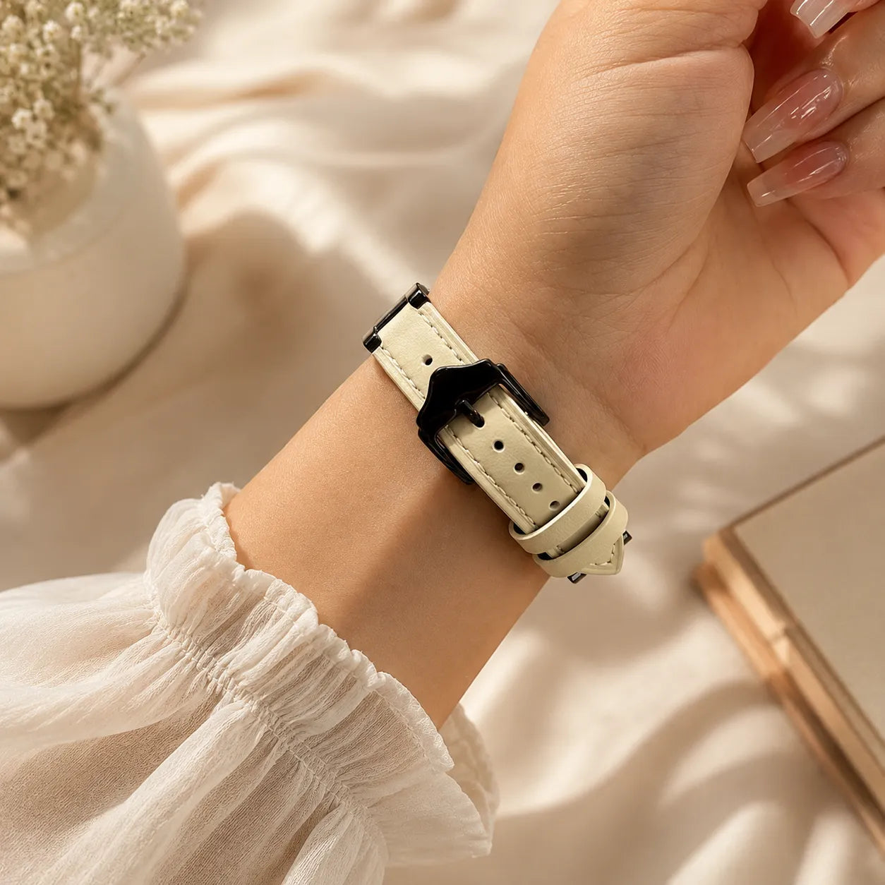 Two-Tone Ceramic Leather Apple Watch Band back